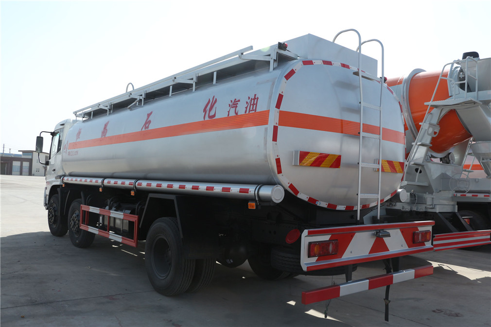 東風天津小型三軸 [20立方メートル] 油輸送車
