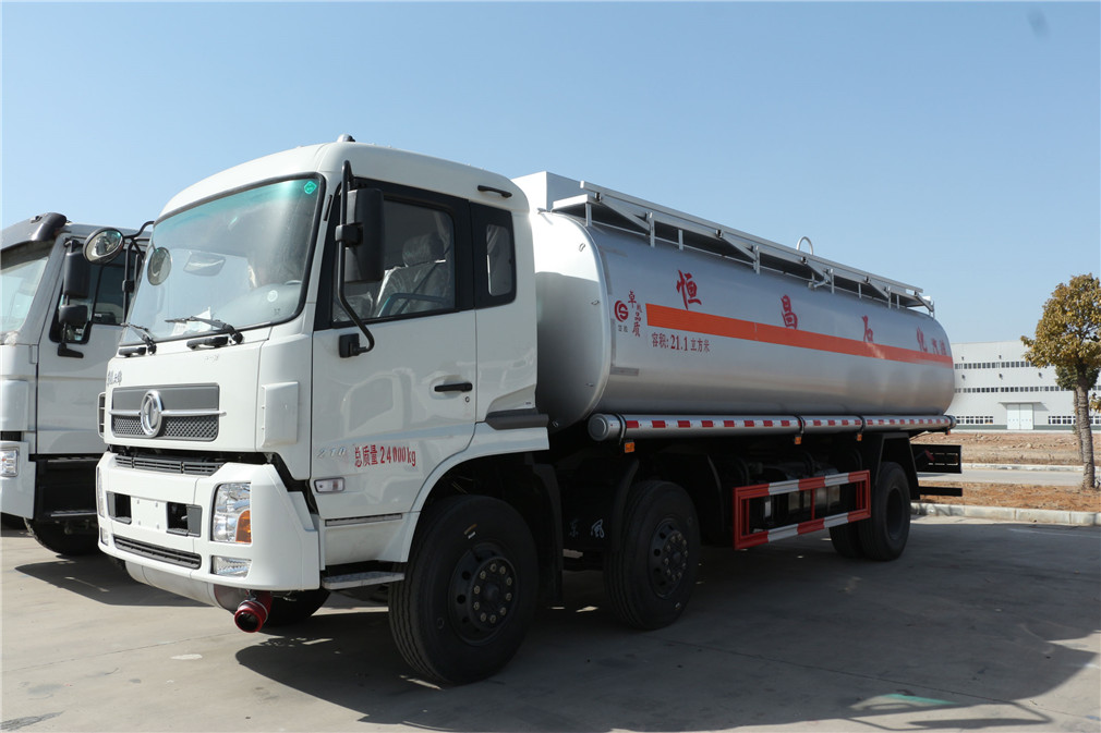 東風天津小型三軸 [20立方メートル] 油輸送車