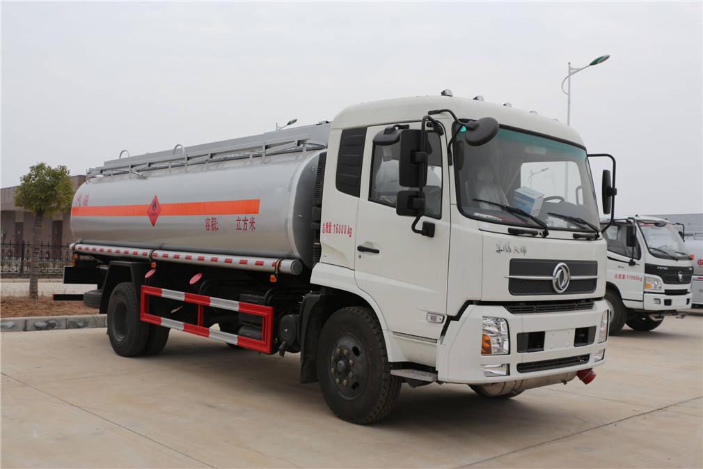 東風天津型 【12-15立方容量】石油輸送車
