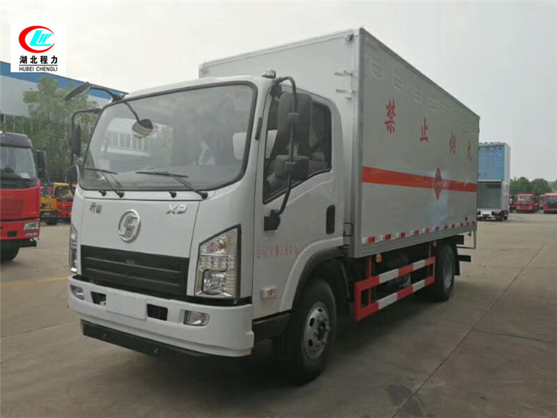 陝西オート・シャンデ5.1メートル可燃性ガスボックスタイプ輸送車[第II類]