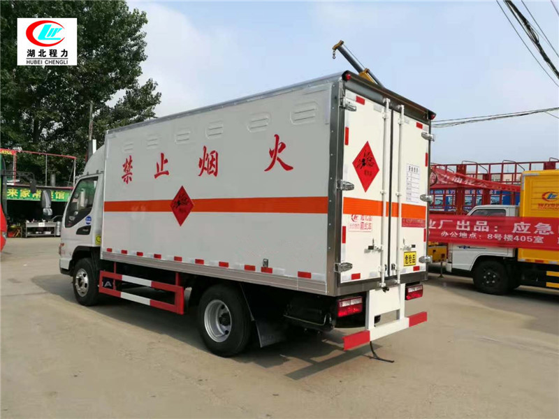 江淮4.1メートル易燃液体ボックスタイプの輸送車 [第III類]