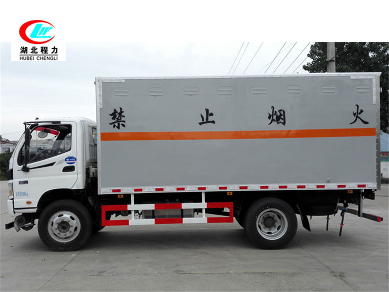 福通OMC 5.1メートル多目的危険物質ボックスタイプ輸送車 [カテゴリー9]
