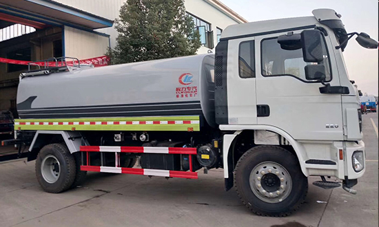 陕西省オートデロン 水噴射車（12立方容量）