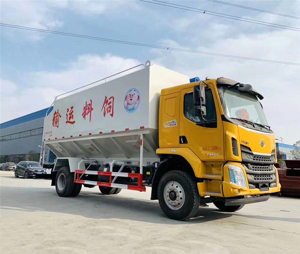 Liu Auto Chonglong [28立方] バルクフィードトラック輸送車