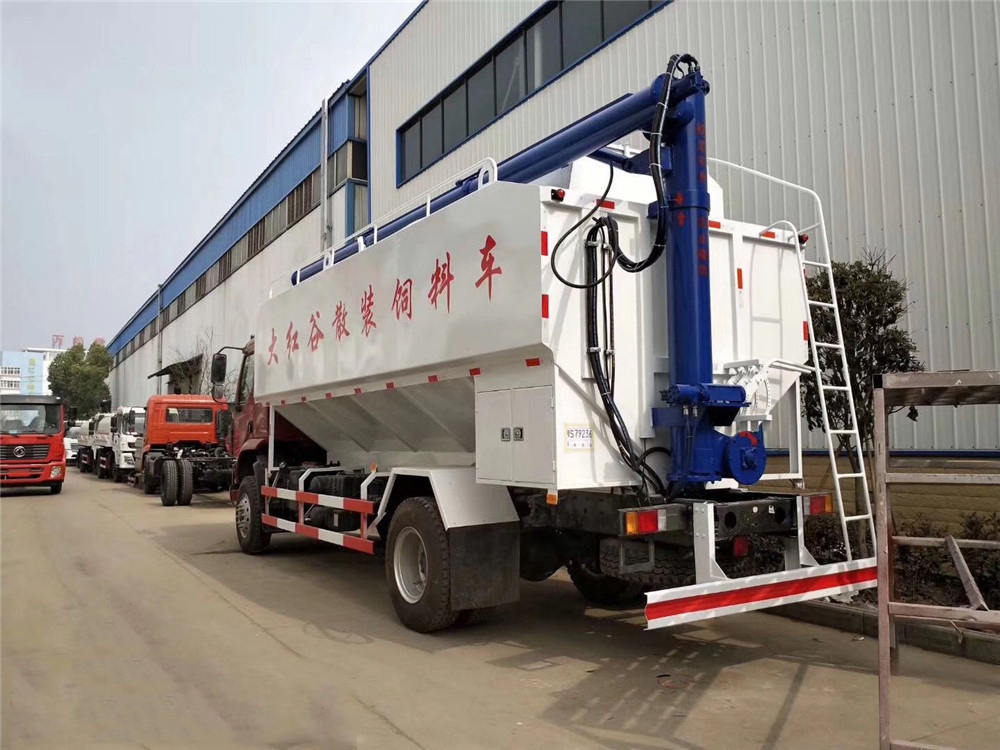 Liu Auto Chonglong [28立方] バルクフィードトラック輸送車