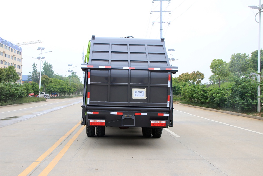 【10立方米】东风D9压缩垃圾车