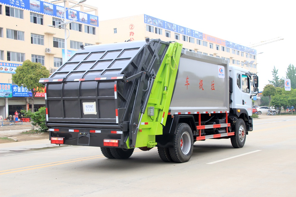 【10立方米】东风D9压缩垃圾车