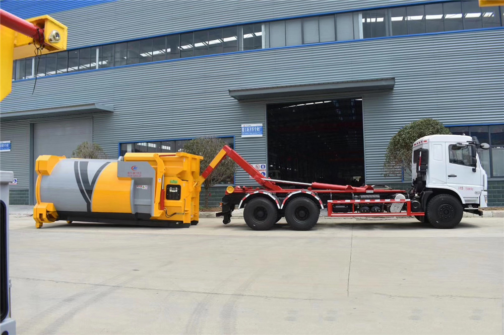 【18台】东风底置后双轴伸缩臂垃圾车