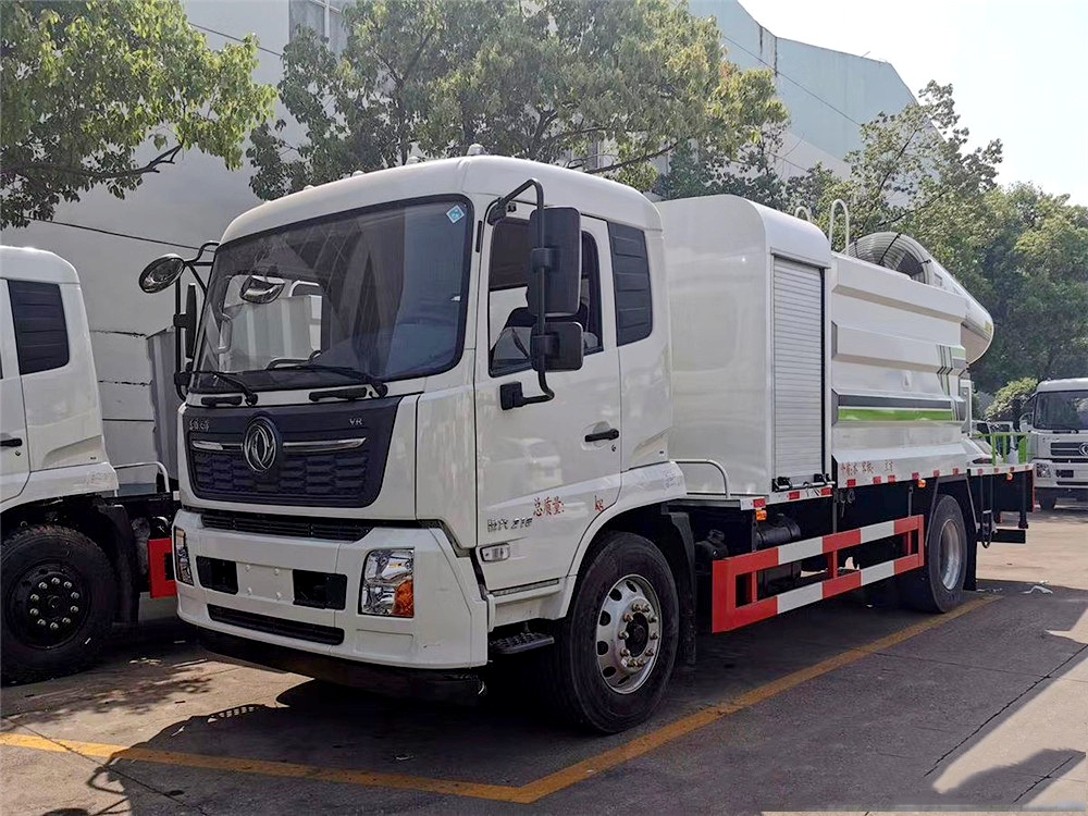 【12 units】 東風天津型塵埃抑制車両 # 50 - 100メートル