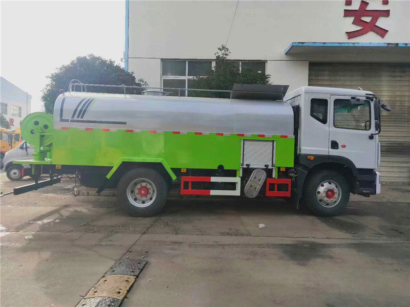 東風D9高圧清洗車