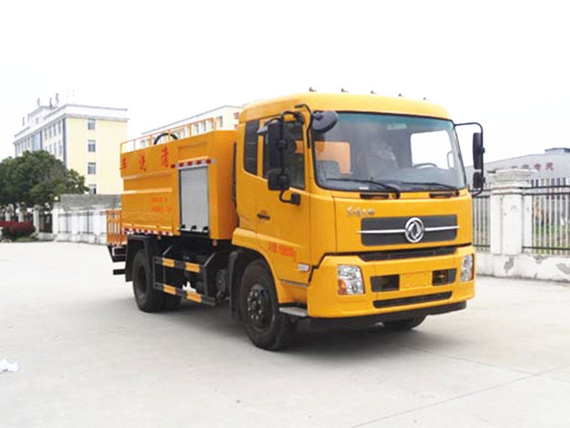 東風天津折りたたみタンク 10タンク清掃車