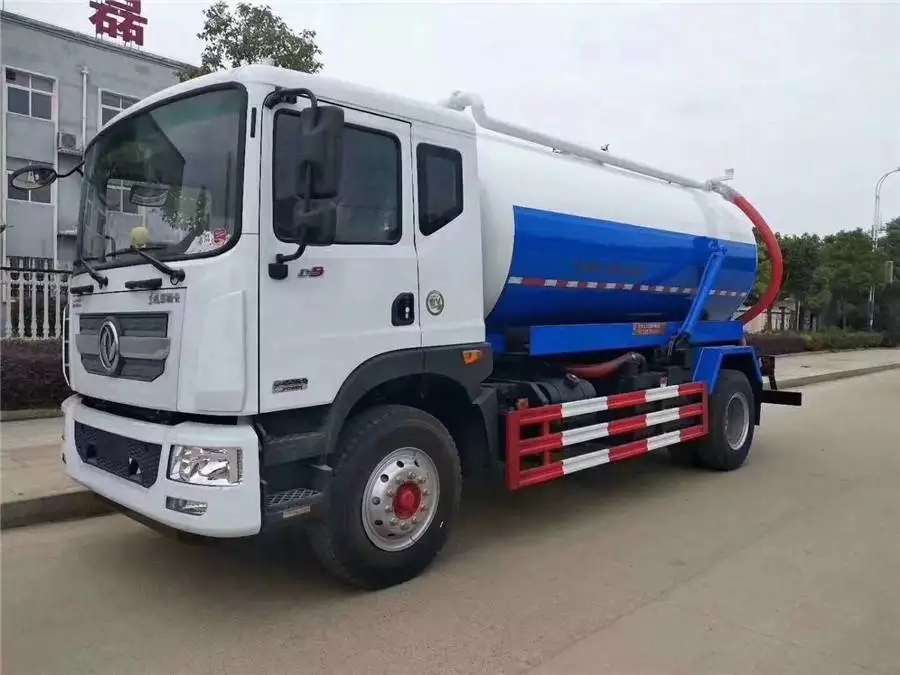 東風10型A下水吸引車