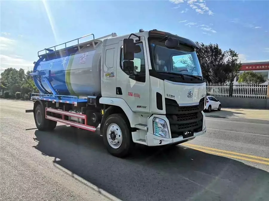 東風麗オート 12トン下水吸引車