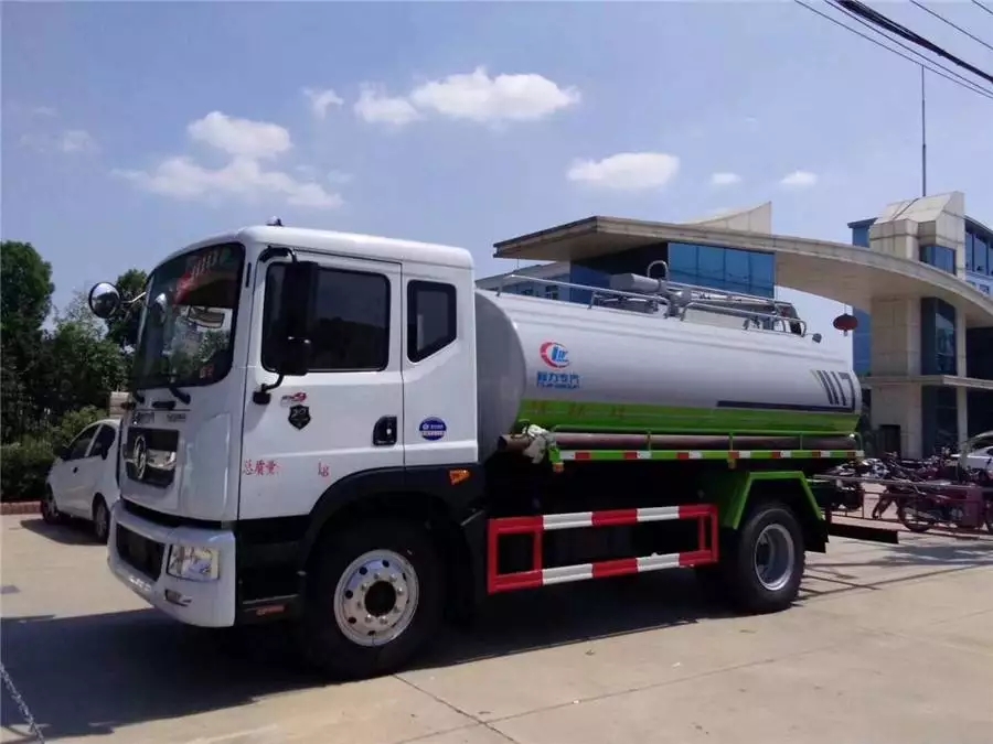 東風D9 10トン下水吸引車