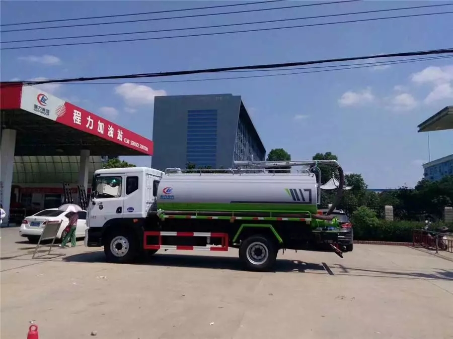 東風D9 10トン下水吸引車