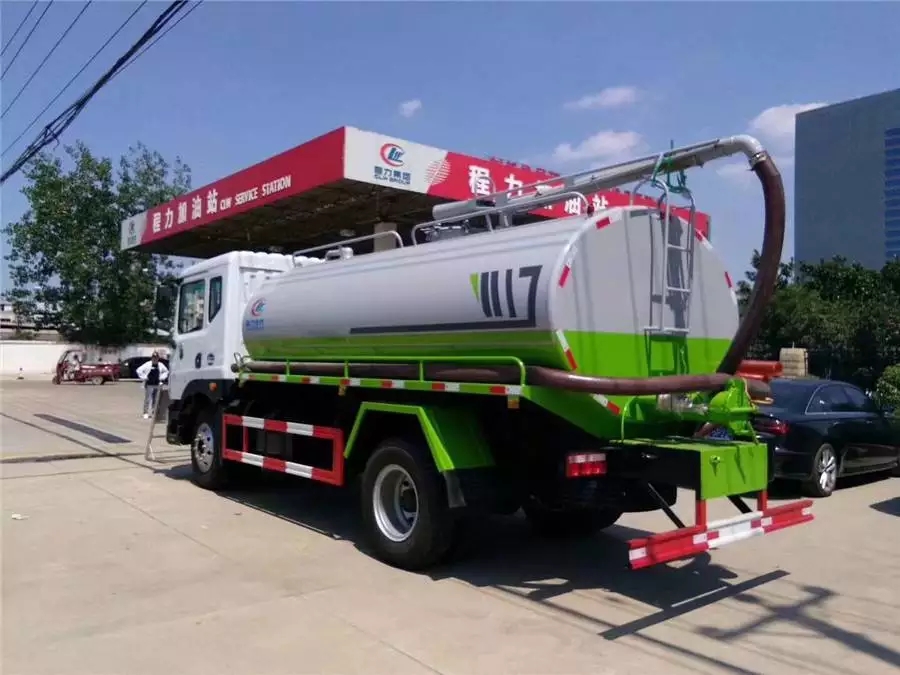 東風D9 10トン下水吸引車