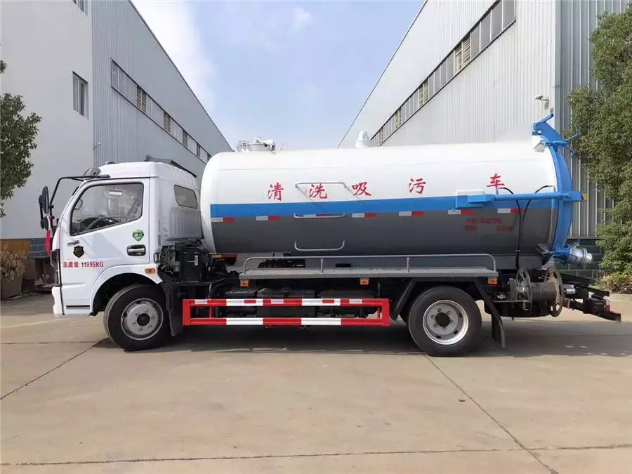 東風8トン統合タンク清掃及び排水吸引車