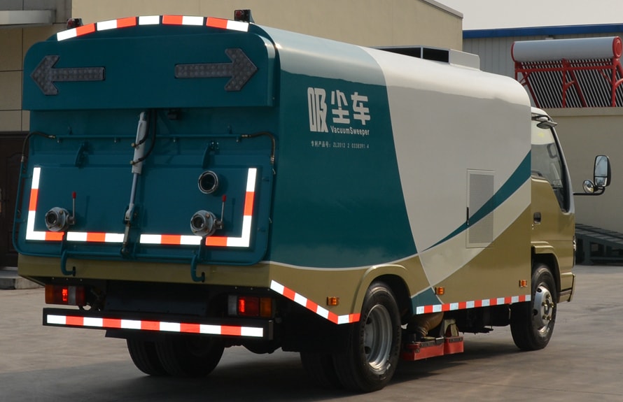 乾濕兩用五十鈴5噸真空清潔車輛