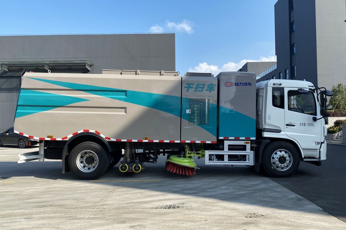 東風天津純電気乾式洗掃車および吸引掃除機