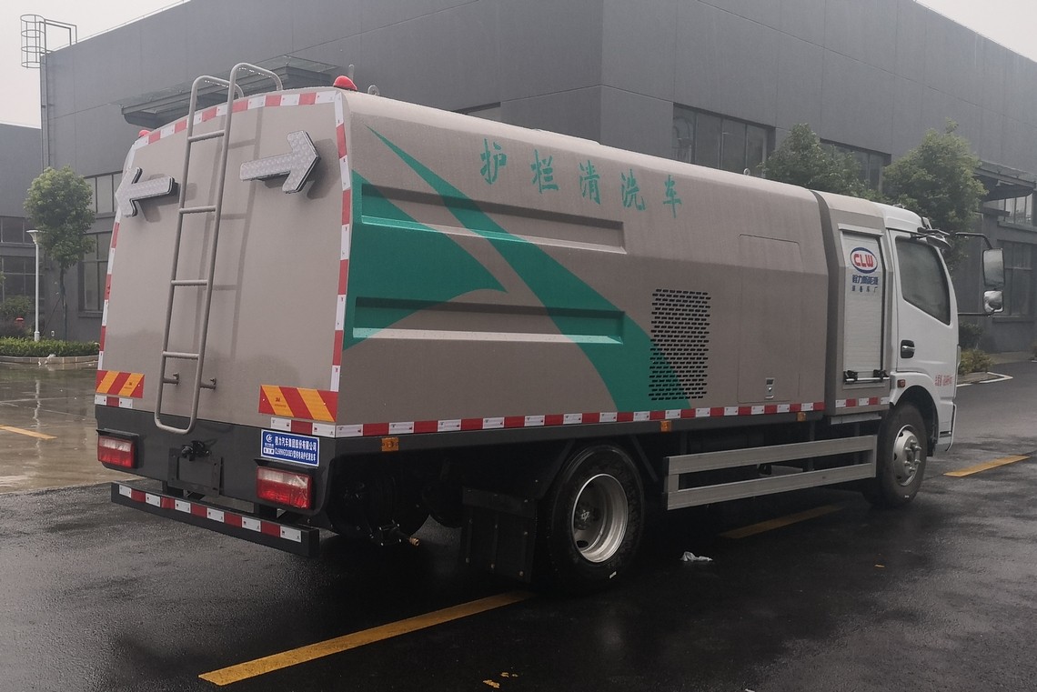 東風カプテ電気式ガードレール掃除車機器