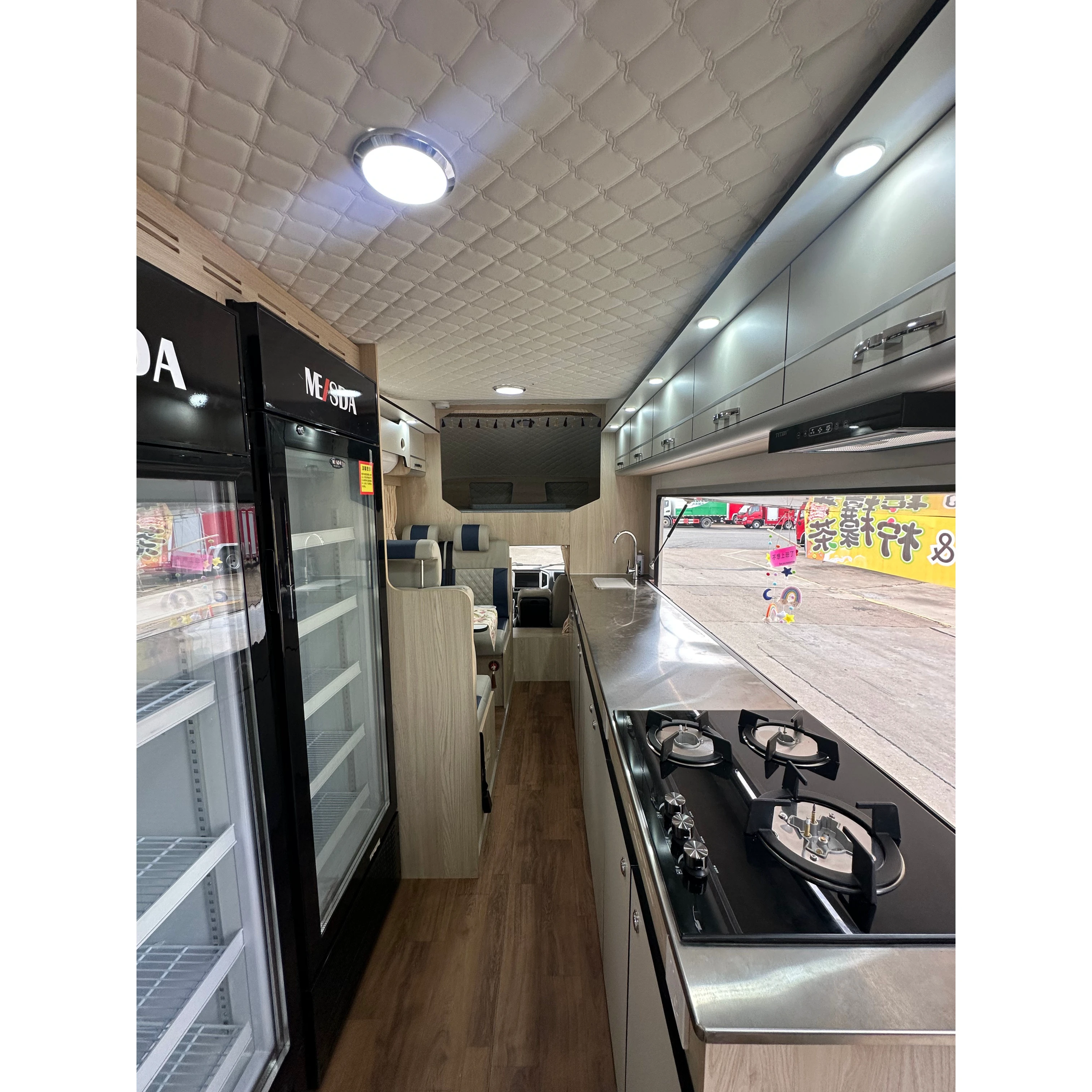 成利工廠直接銷售 - 東風途逸銷售型休閒車