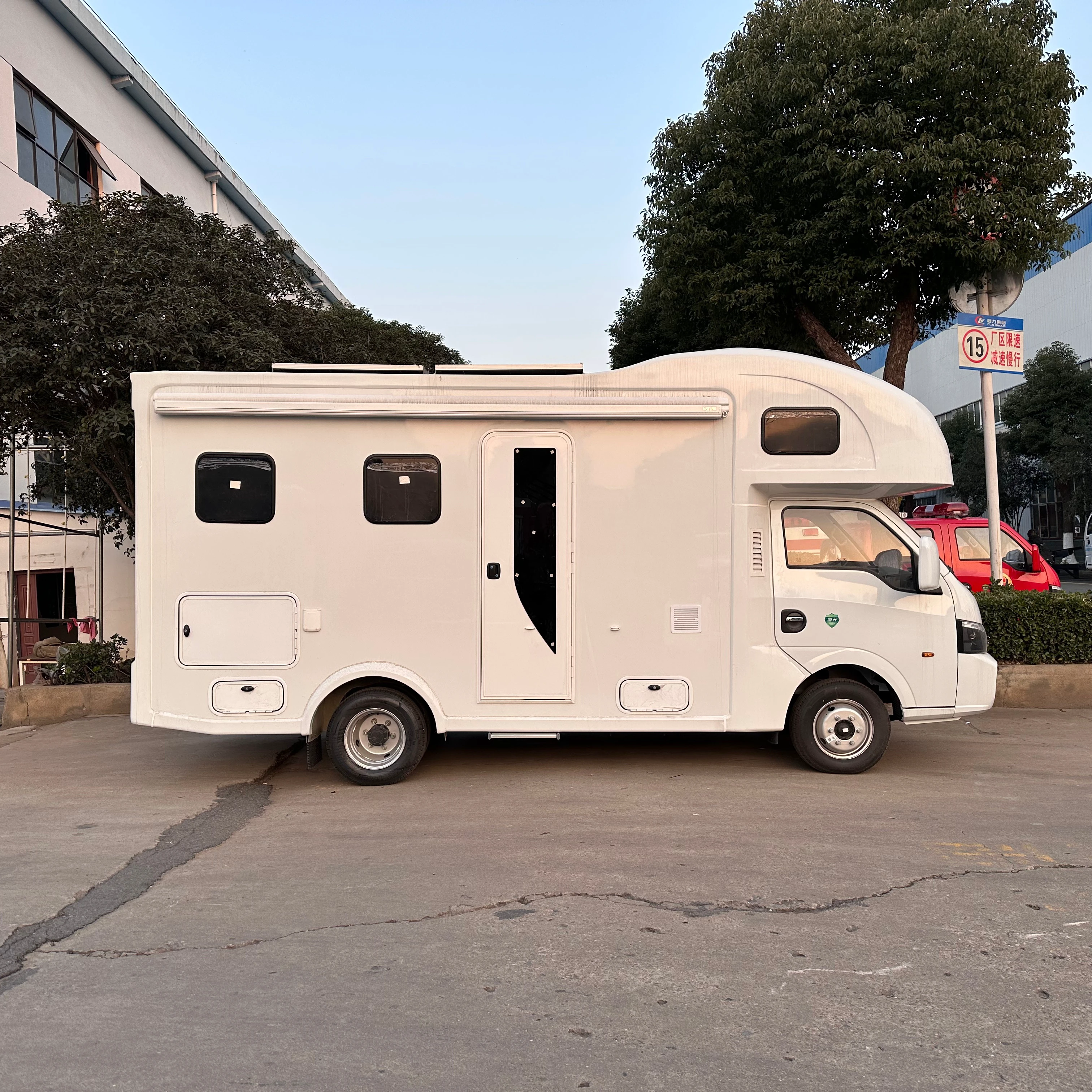 製造業者からの直接販売 - Dongfeng Tu Yi キャmpァーTrailер