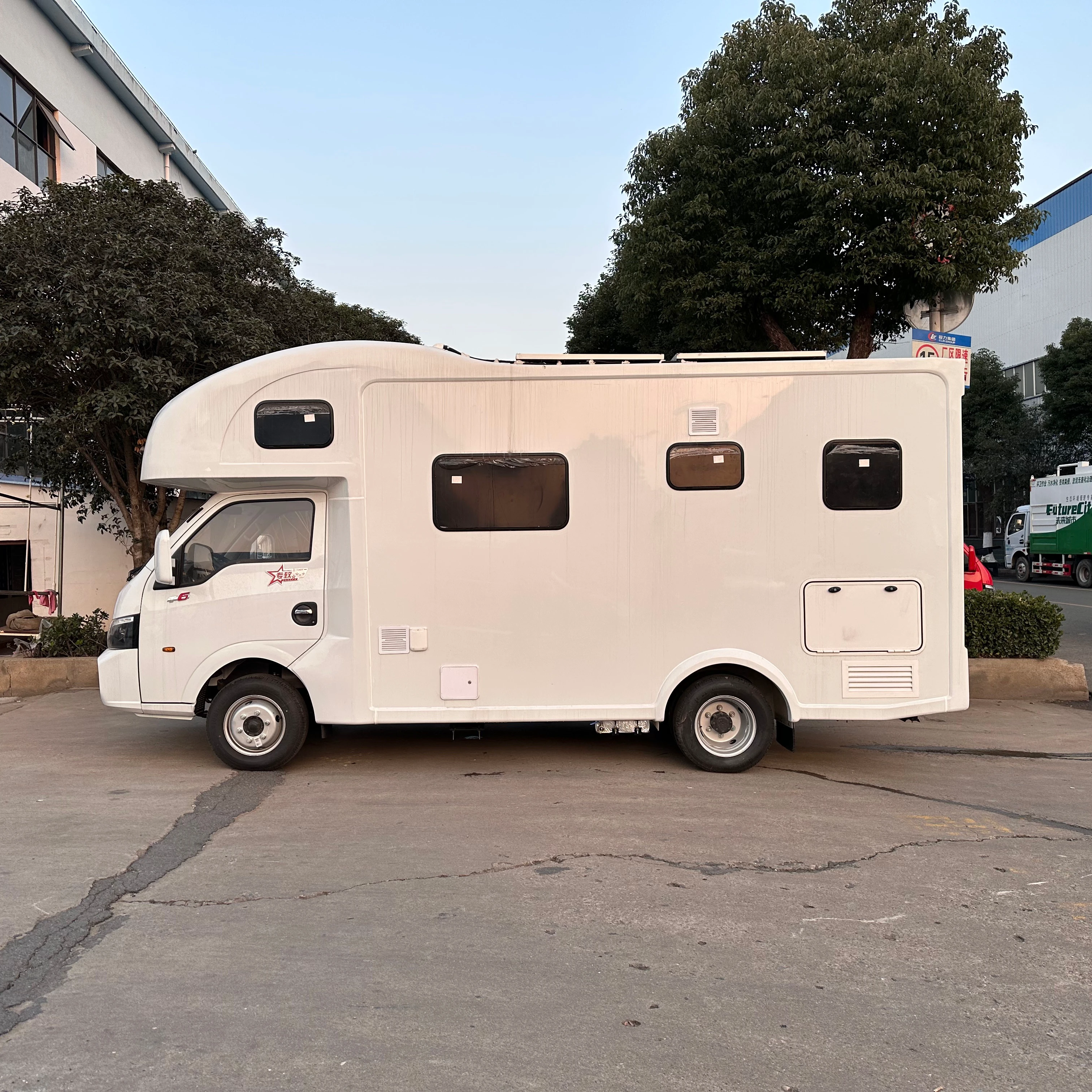 製造業者からの直接販売 - Dongfeng Tu Yi キャmpァーTrailер